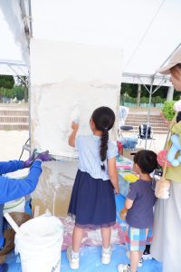 しっくい　漆喰塗り　体験イベント　無添加住宅