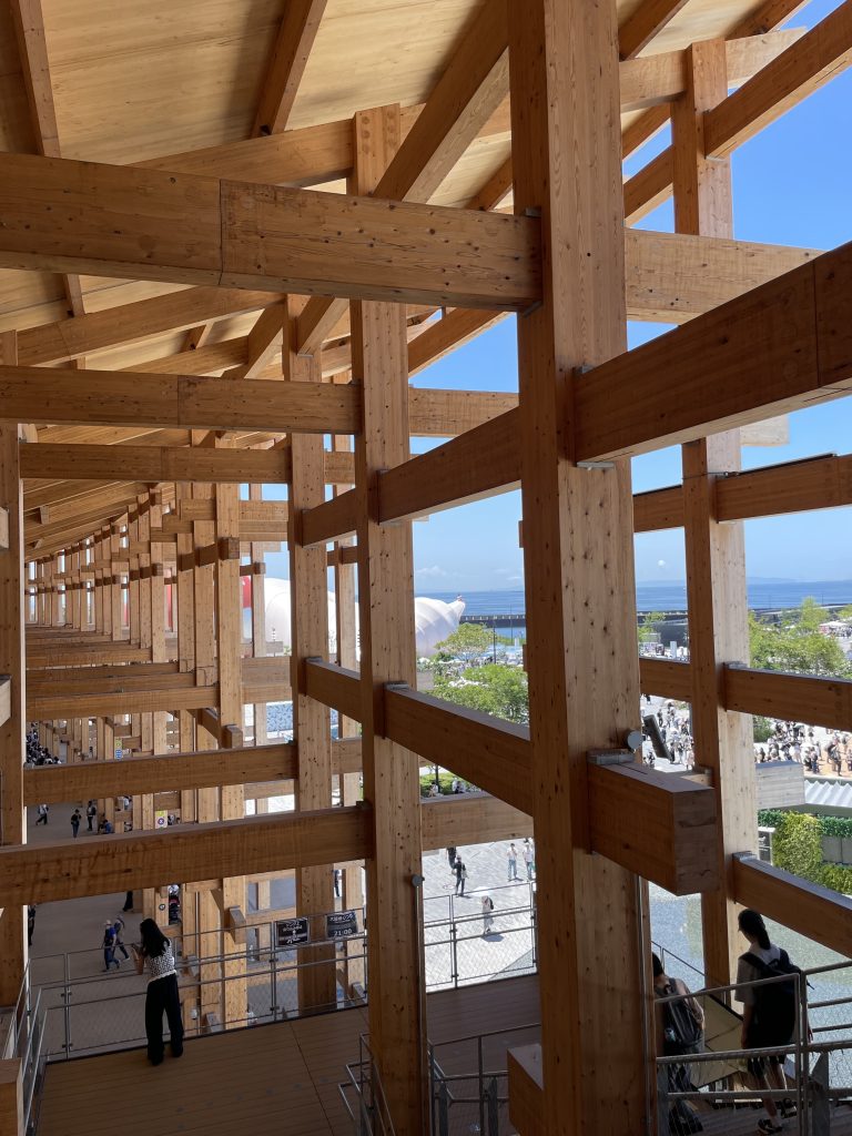 木造　建築　万博　大屋根リング